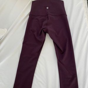 Lululemon Wunder Under Cropped Leggings